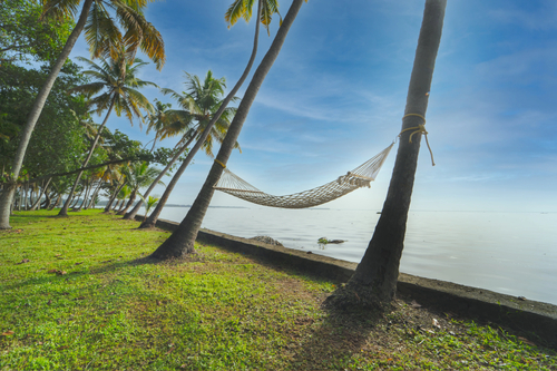 Vembanad House | Lakeside Heritage 4-Bedroom Retreat with Garden & Outdoor Sitting Area