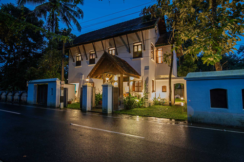 1 Room with Attached Balcony @ Shalom Villa
