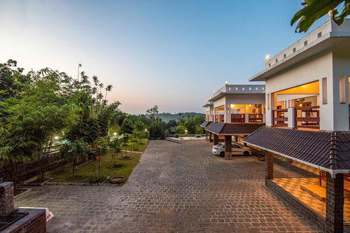 2 Rooms @ Springhills Villa & Ayurvedic Spa