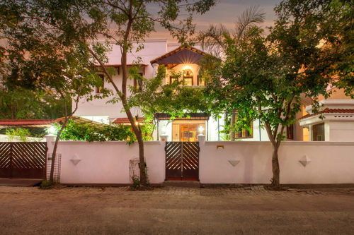 2 Rooms FF @ Chitrita Bhavan