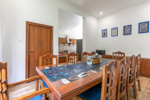 3 Rooms @ Mistletoe House