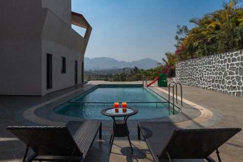 Amorist Villa