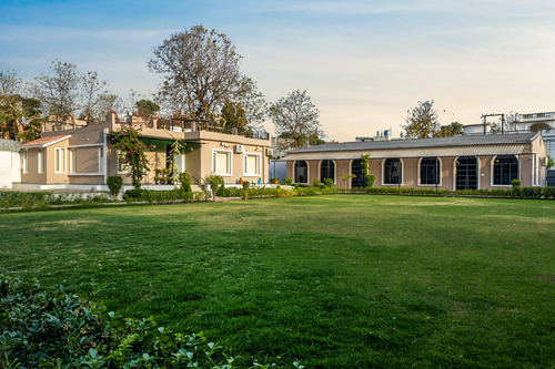 Arcadian Manor