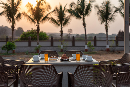 Aura Farmstay
