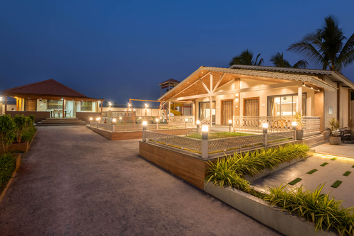 Aura Farmstay