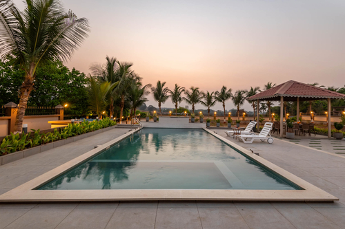Aura Farmstay