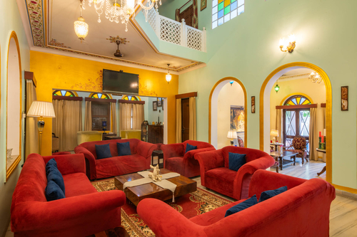 Bassi House