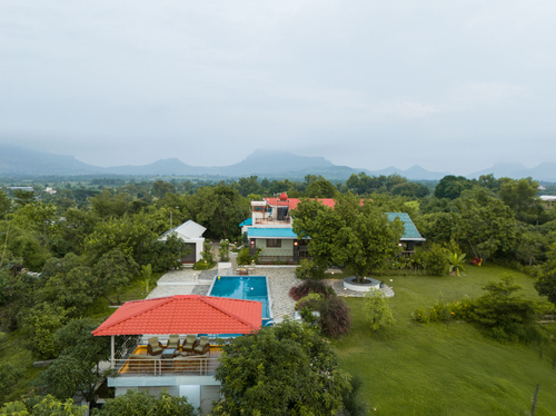 Bayleaf Villa