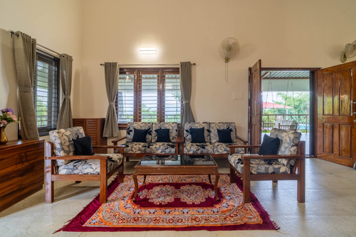 Bayleaf Villa