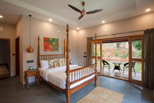 Majestic @ Regal Retreat