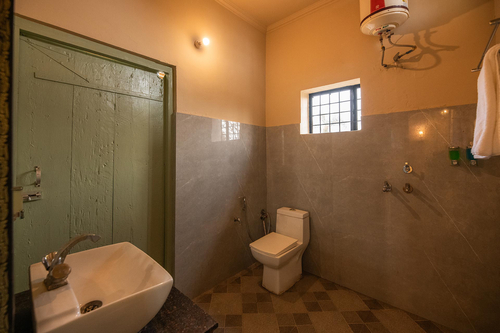 Chahal Farmstay