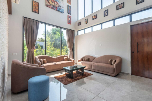 Daffodil Villa