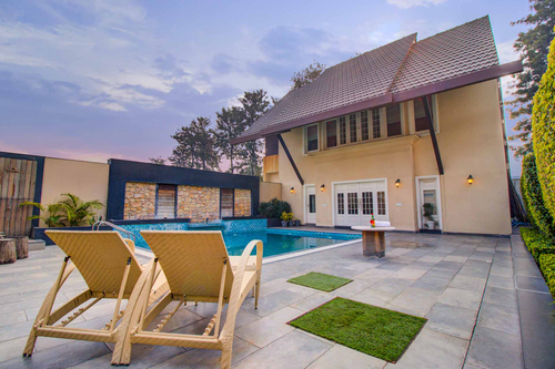 Ekant Villa w/ Outdoor Pool