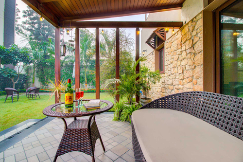 Ekant Villa w/ Outdoor Pool