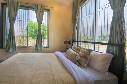 Enchanting Pastures - Khopoli