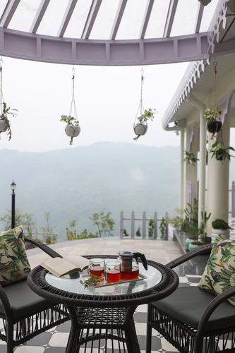Forktail House