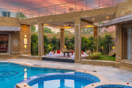 Majestic Mud House