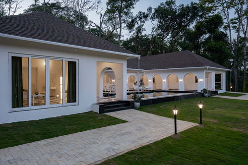 Mudra Manor