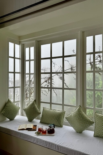 Nest @ Forktail House