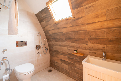 Nirvana Dhar - Book Individual Cottages