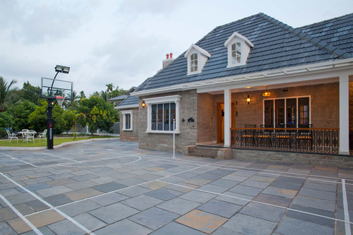 Pearl @ The Stone Villa