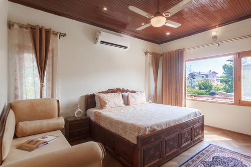 Pinewood Villa