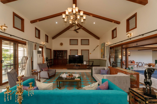 Ridgewood Mansion