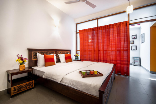 Saanu Ki? Villa