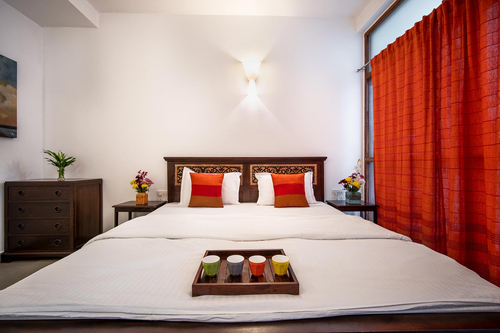 Saanu Ki? Villa