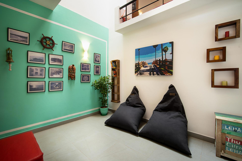 Saanu Ki? Villa