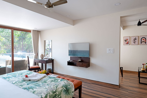Sapphire Sands