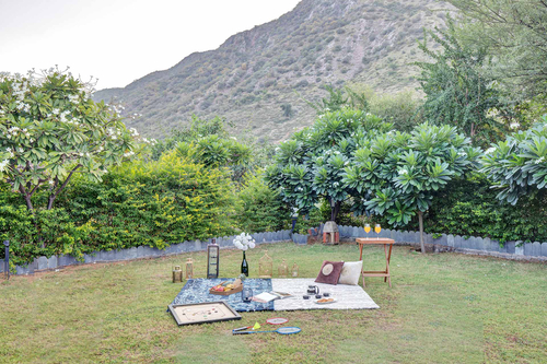Serene @ The Foothills