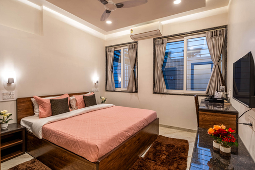 Serenity Skies Apartment