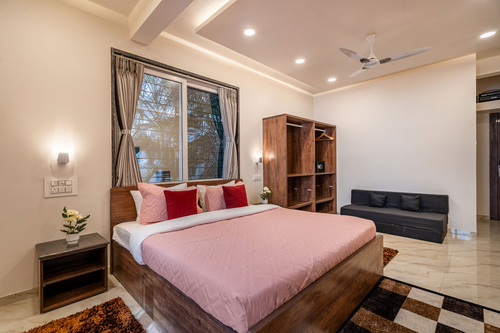 Serenity Skies Apartment