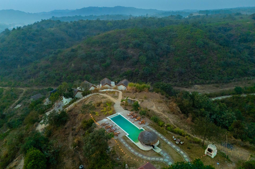 Sheesham @ Artisanal Heights w/ Jacuzzi and Infinity Pool
