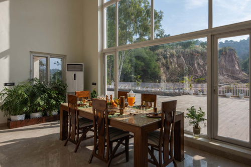 Silver Slopes w/outdoor pool