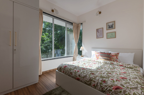 The Poetry House