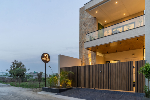 Stay-ish Villa