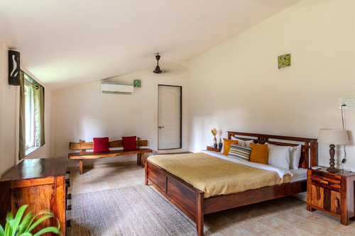 The Conservancy Bungalow - Koyananagar