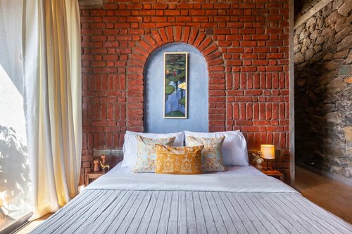 Cobblestone Cottage