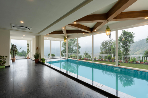 The Mohru Estate - Chail w/ Heated Pool