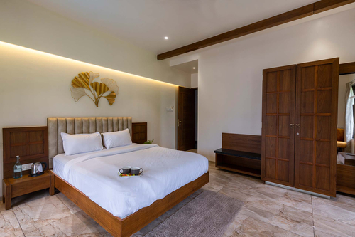 3 Rooms @ The Ourea