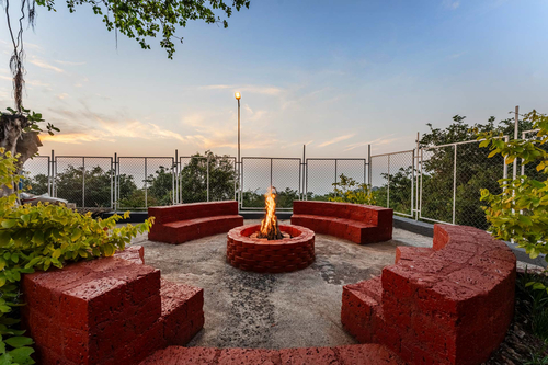 The Redstone Villa