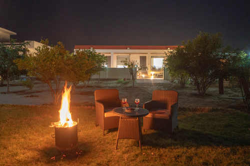 Blaze @ The Sunlounger