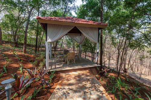 Timber Cottage - Book Individual Cottages