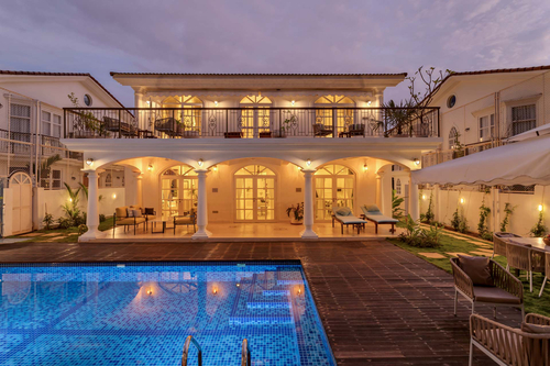 The White Palms