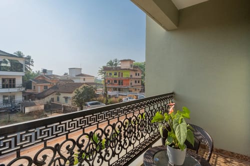 Kamerios Maris | 1-BHK | Jacuzzi | Common Rooftop Pool | Lift  – 1 bedroom villa in North Goa, Goa