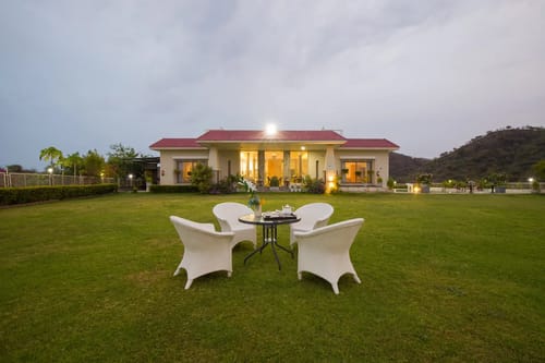 Shourya Celesta | Charming Hilltop 3-BHK Villa With Private Pool, Garden & Terrace – 3 bedroom villa in Udaipur, Rajasthan