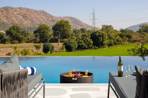 Cows & Cuddles | Pet-friendly 4-BHK Haven With Pvt Pool, Garden & Gazebo – 4 bedroom villa in Udaipur, Rajasthan