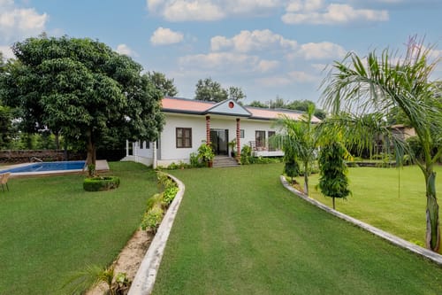 Ashirwad Farms | Pet-friendly 5-BHK Retreat With Private Pool & Garden  – 5 bedroom villa in Delhi-ncr, Haryana